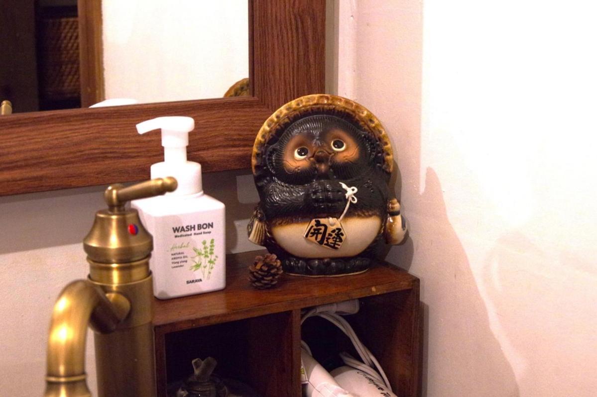 宿たぬきのねどこ Guesthouse Tanuki Tokoname Esterno foto